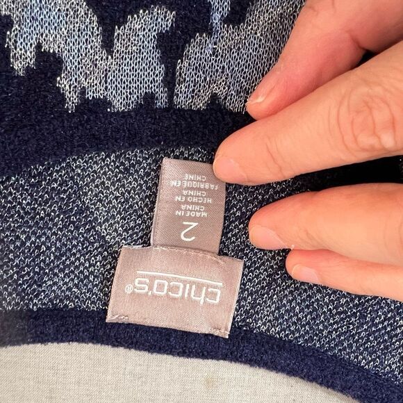 Chico's Blue Metallic Floral Knit Crew Neck Sweater Top Size 2 or Large - Picture 7 of 11